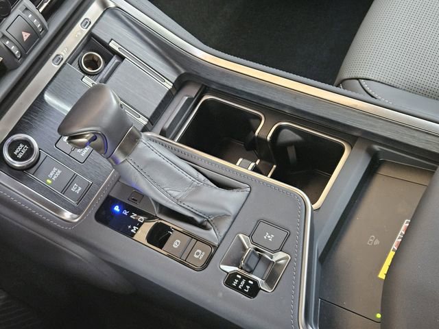 Used 2025 Lexus GX 550 image 19