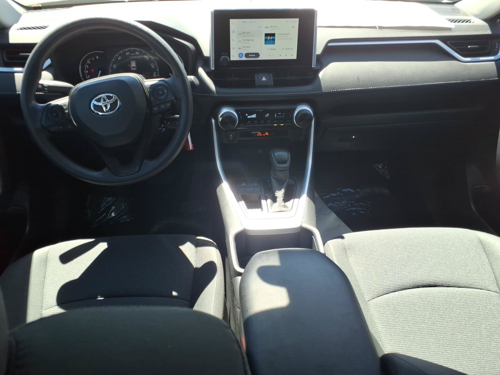 Certified 2023 Toyota RAV4 LE FWD image 11