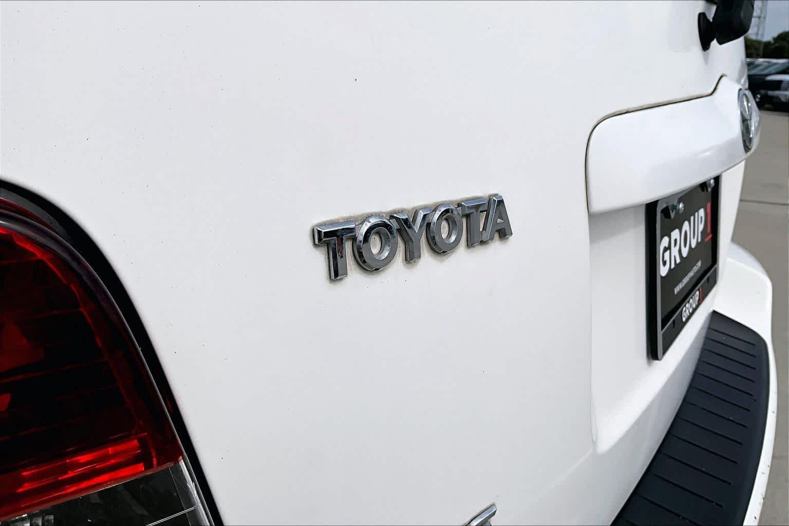 Used 2004 Toyota Highlander Limited FWD image 29