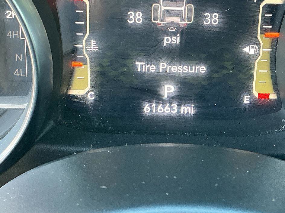 Used 2023 Jeep Wrangler Sport S image 16