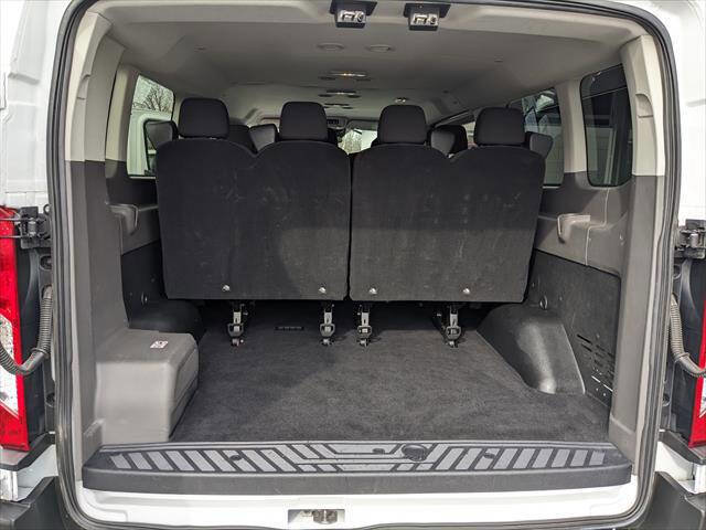 Used 2024 Ford Transit 350 XLT image 11