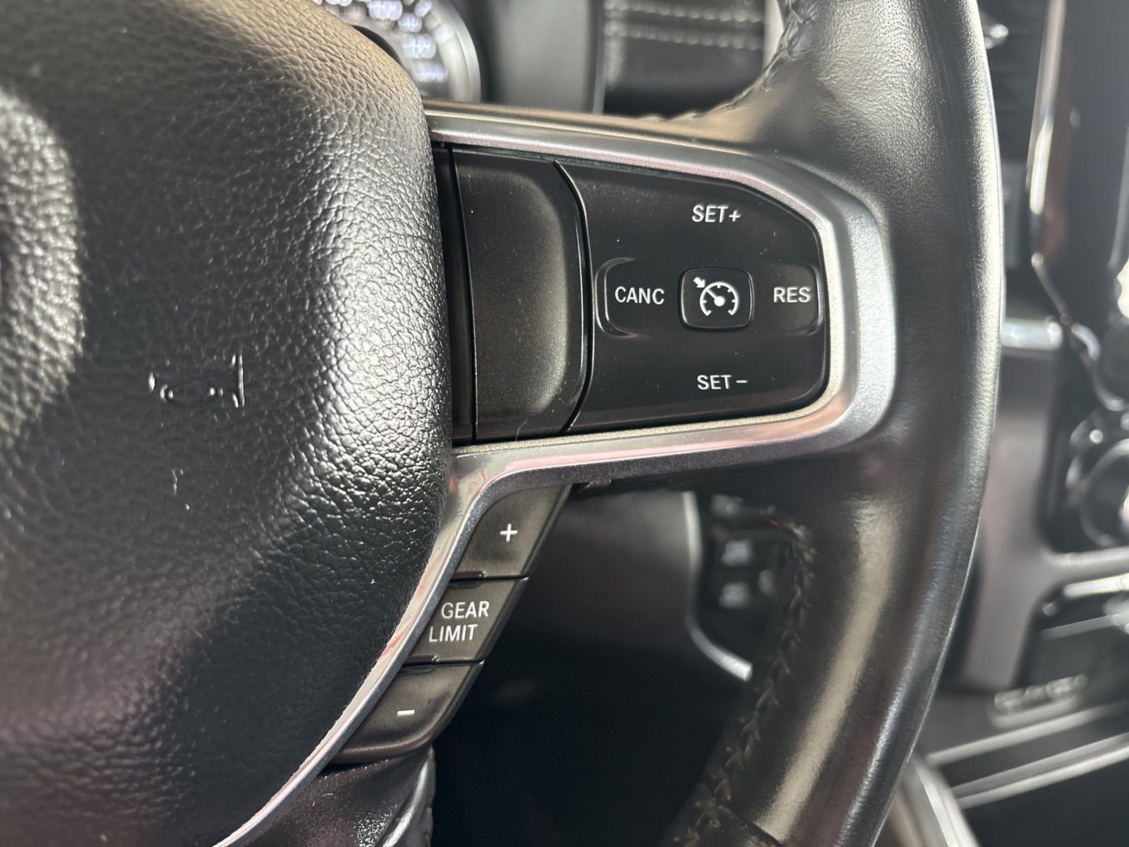 Used 2022 RAM 1500 Laramie w/ Sport Appearance Package image 29