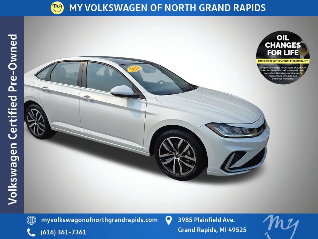 Used 2025 Volkswagen Jetta SE w/ Sunroof Package