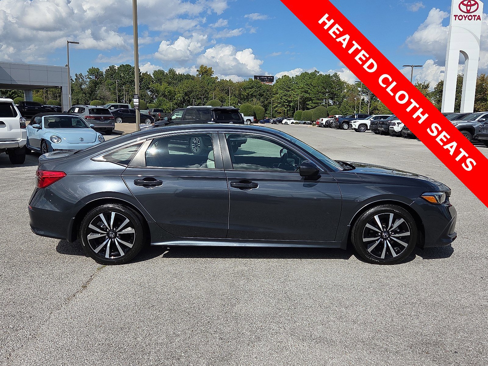 Used 2024 Honda Civic EX image 6