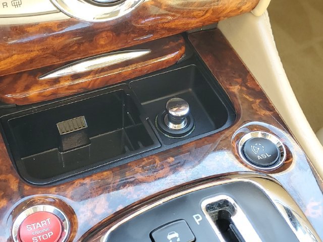 Used 2008 Jaguar XK Convertible RWD image 25