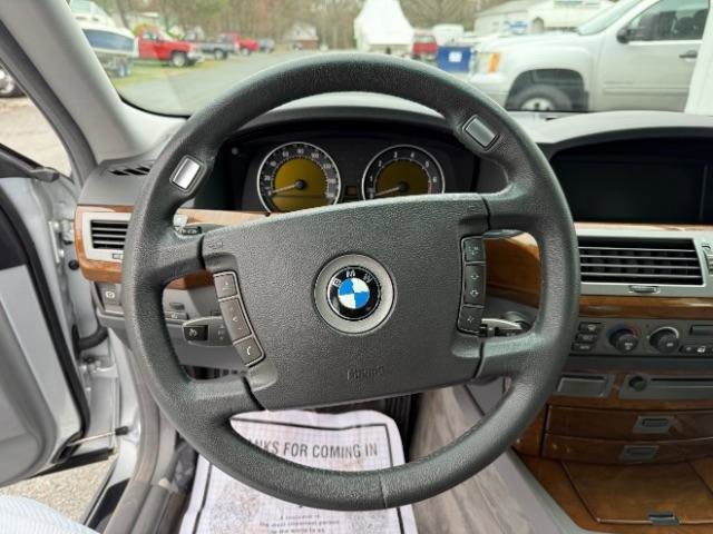 Used 2005 BMW 745i image 23