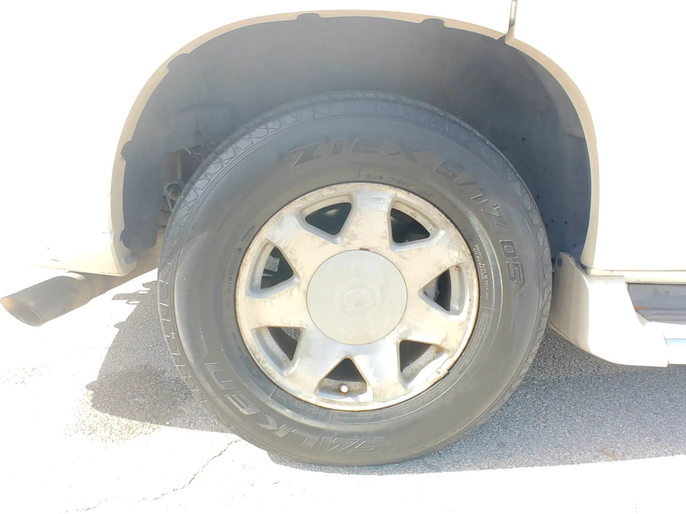Used 2005 Cadillac Escalade 2WD image 33