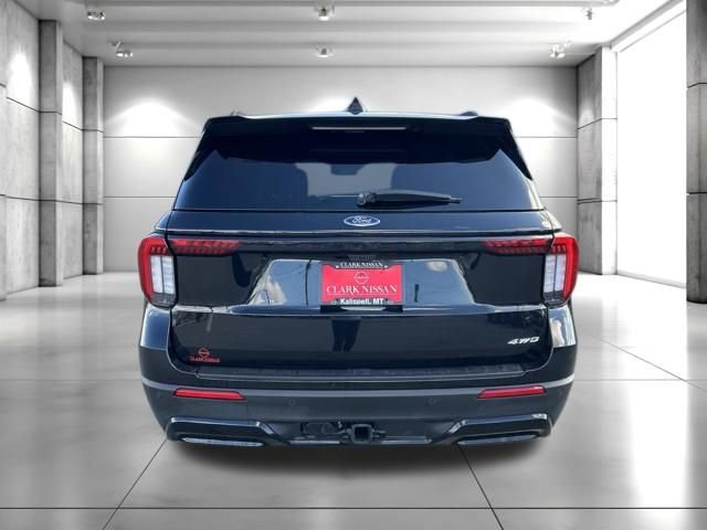 Used 2025 Ford Explorer ST-Line image 6