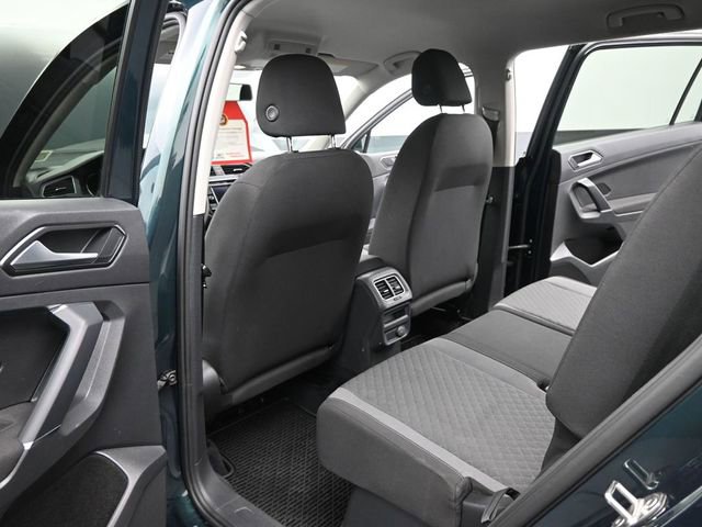Used 2018 Volkswagen Tiguan S FWD image 13