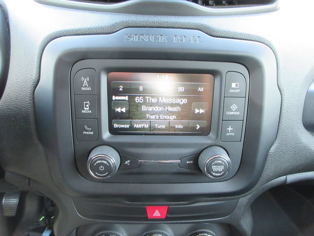 Used 2016 Jeep Renegade 75th Anniversary AWD/4WD image 30