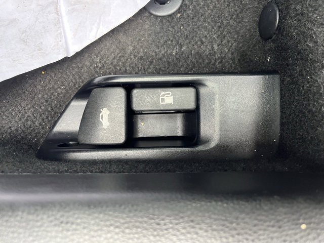 Used 2024 Toyota Corolla LE image 12