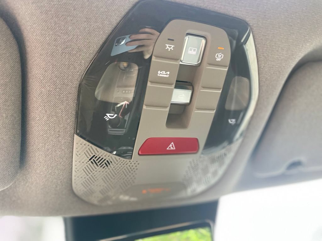 Certified 2024 Kia EV9 Land AWD/4WD image 20