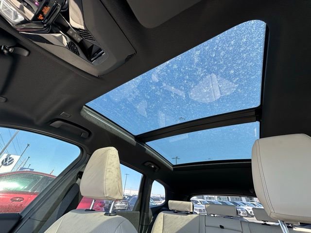 Certified 2025 BMW X1 xDrive28i w/ Technology Package image 24