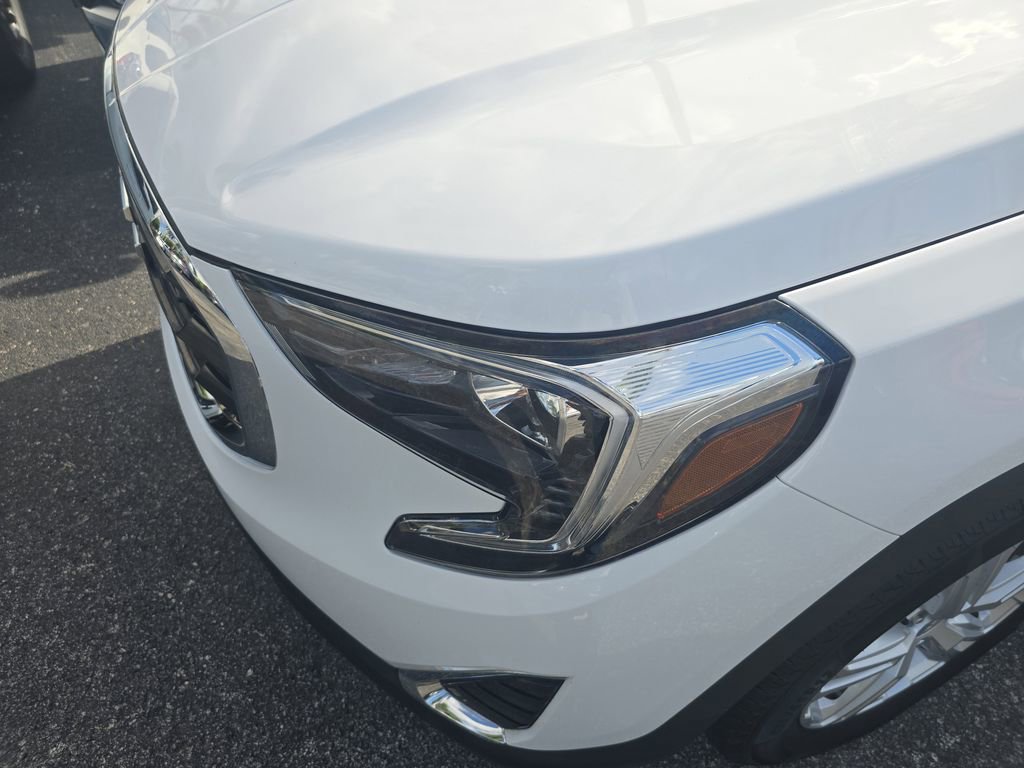 Used 2021 GMC Terrain SLE image 13