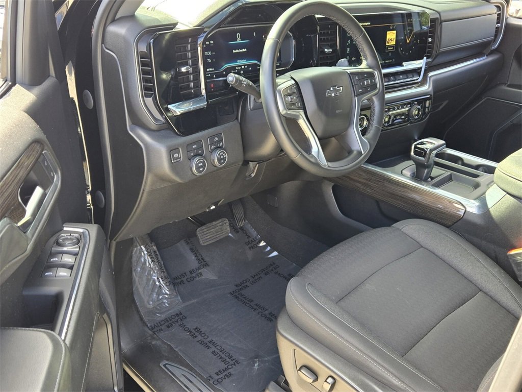 Used 2023 Chevrolet Silverado 1500 RST image 13