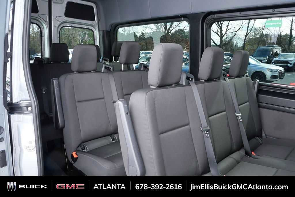 Used 2024 Mercedes-Benz Sprinter 2500 image 17