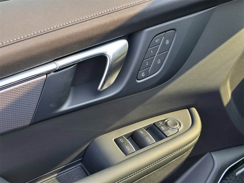 New 2026 Buick Enclave Sport Touring w/ Super Cruise Package image 12