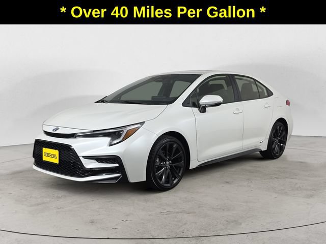 Used 2024 Toyota Corolla SE w/ SE Package AWD/4WD image 1