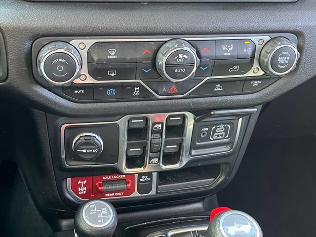 Used 2024 Jeep Wrangler Unlimited AWD/4WD image 21