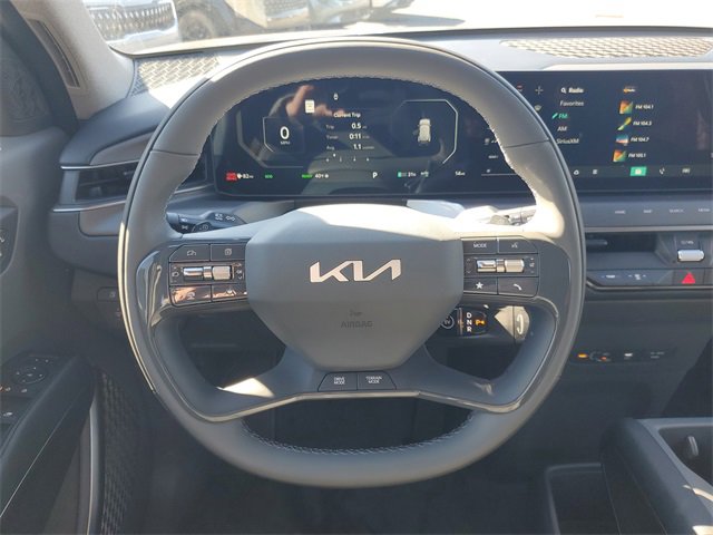 New 2026 Kia EV9 Wind image 11