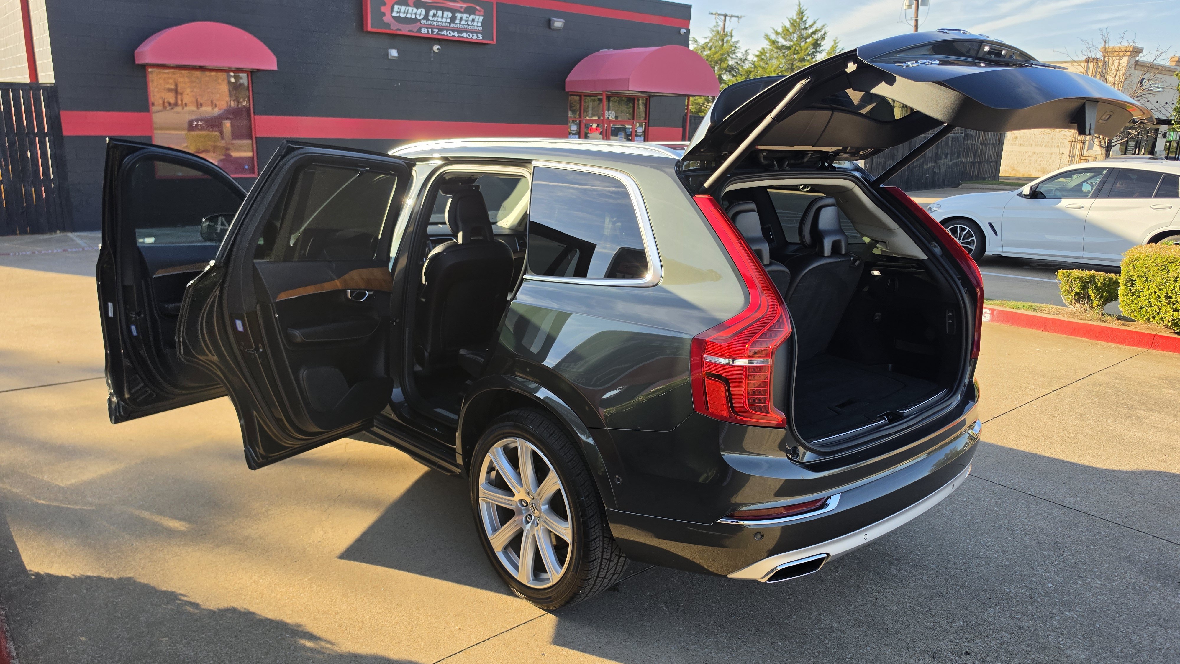 Used 2018 Volvo XC90 T6 Inscription w/ Convenience Package AWD/4WD image 21