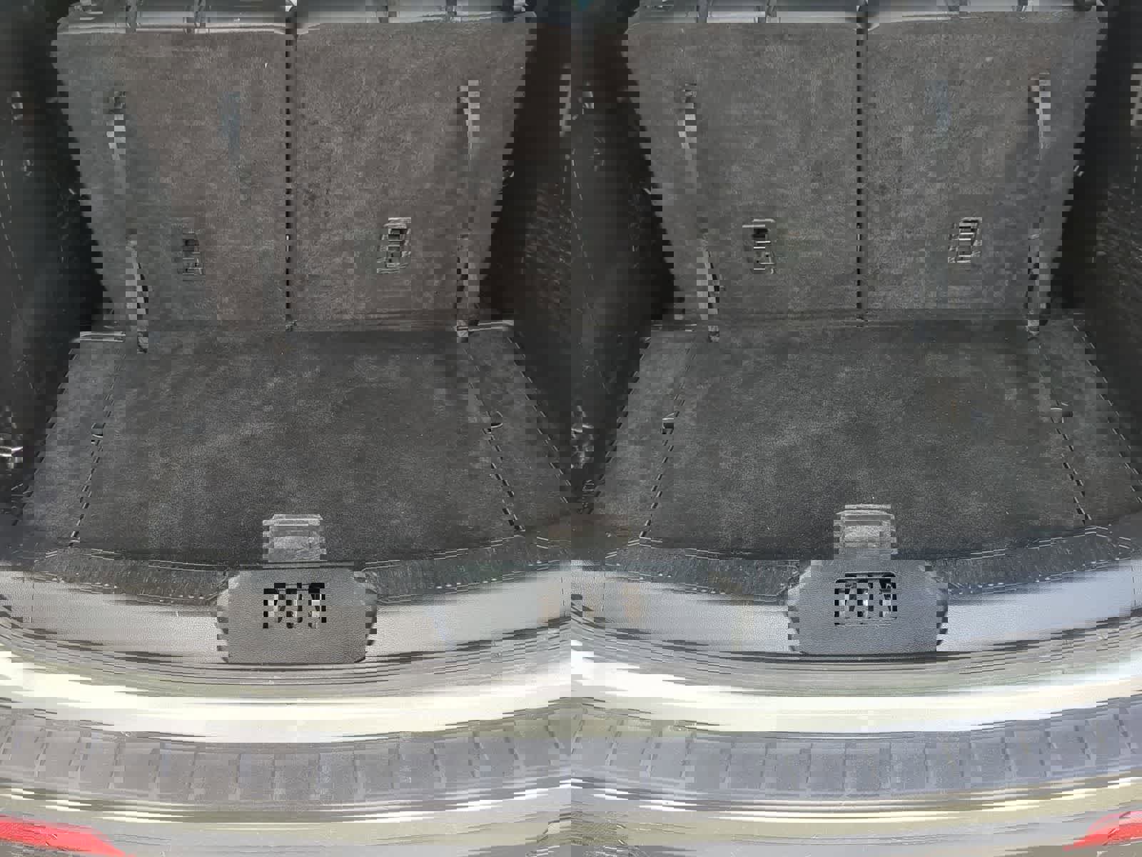 Used 2020 Ford Explorer XLT w/ Equipment Group 202A image 31