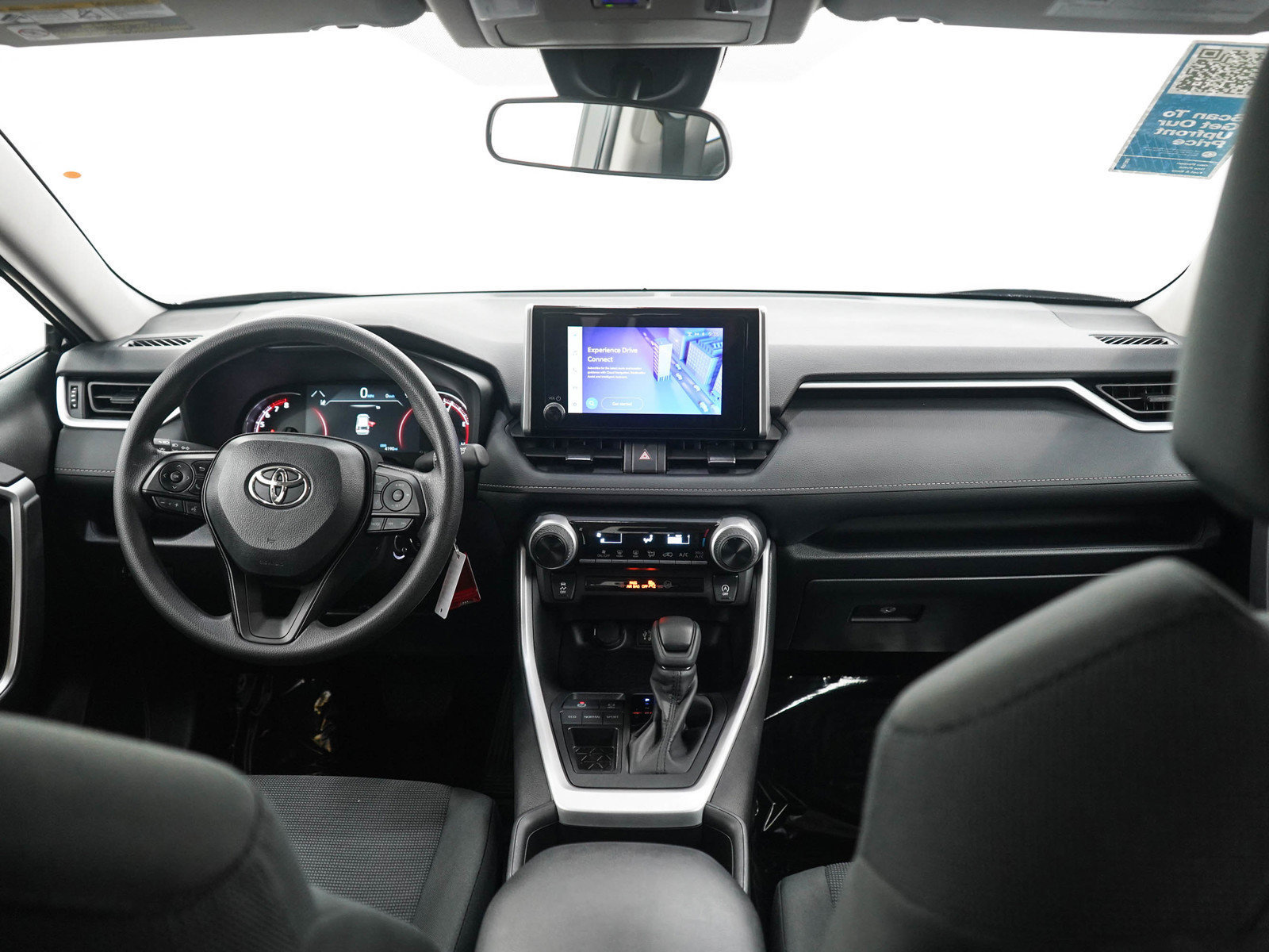 Used 2025 Toyota RAV4 LE FWD image 13