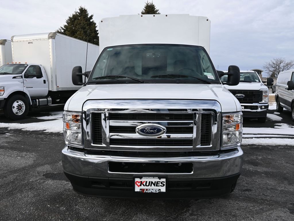 New 2025 Ford E-350 and Econoline 350 Super Duty w/ Power Equipment Group image 10
