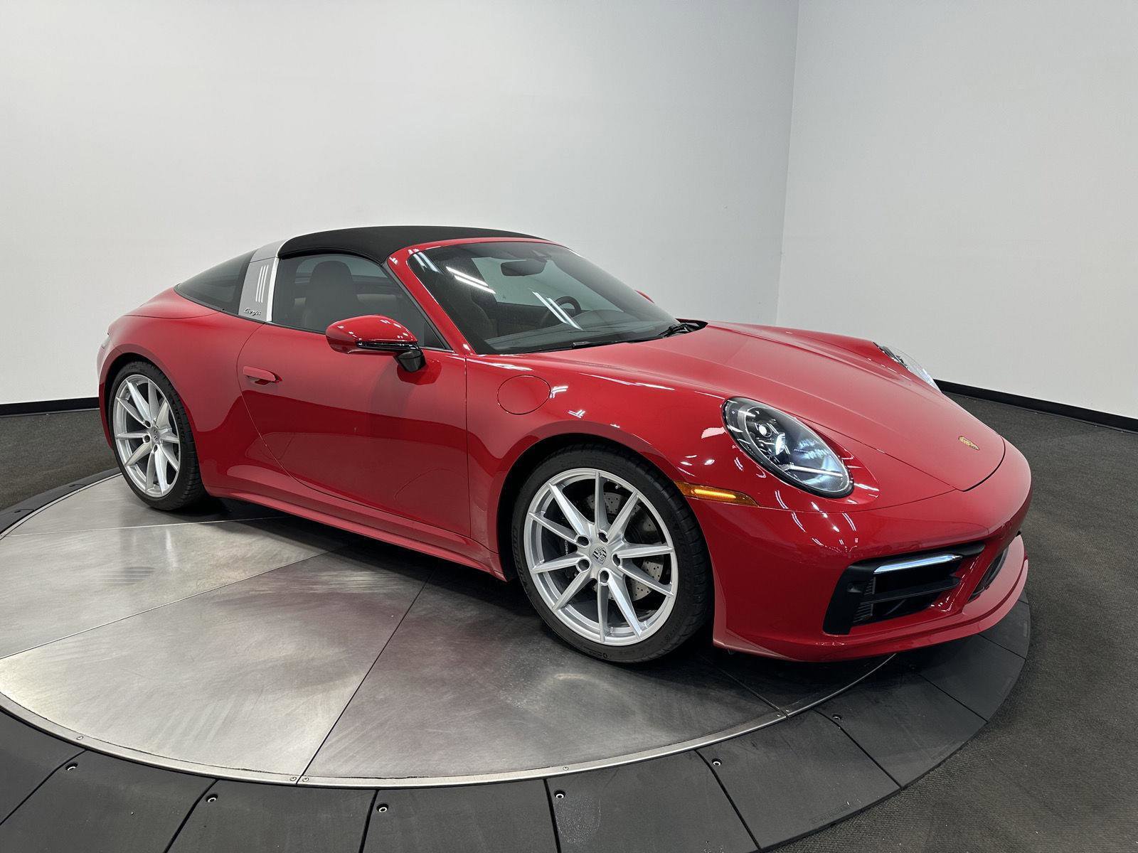 Used 2024 Porsche 911 Targa 4S AWD/4WD image 9