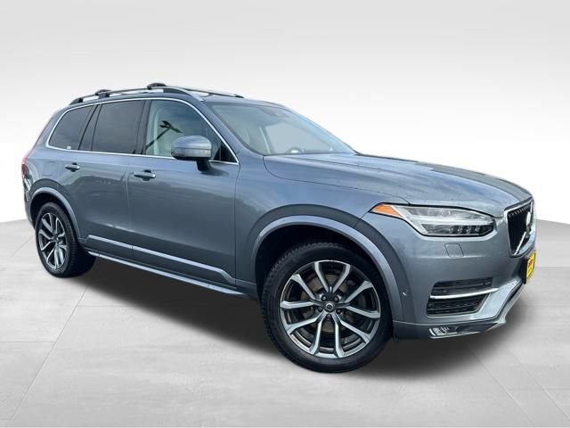 Used 2019 Volvo XC90 T6 Momentum w/ Advanced Package