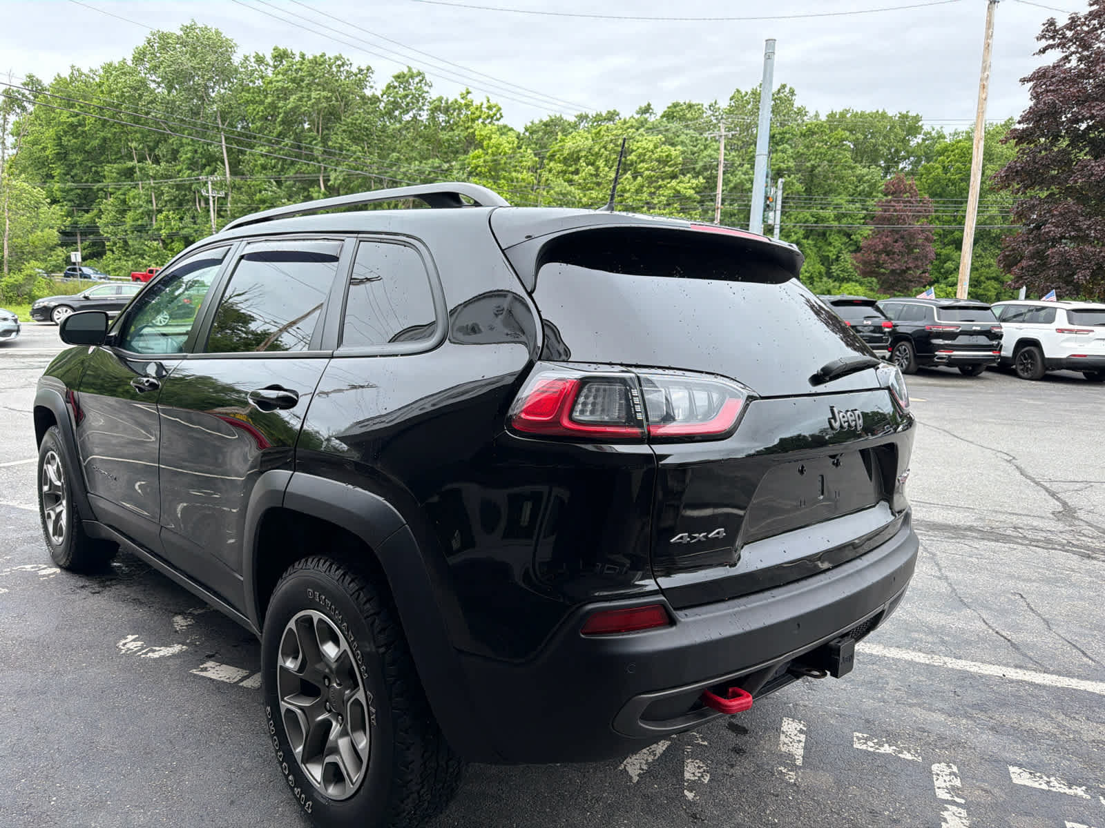 Used 2021 Jeep Cherokee Trailhawk w/ Sun, Sound & Nav Group AWD/4WD image 6