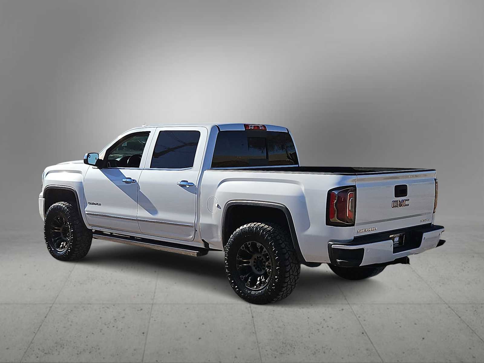 Used 2018 GMC Sierra 1500 Denali w/ Denali Ultimate Package image 6