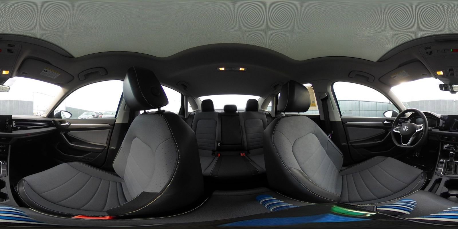 Used 2025 Volkswagen Jetta SE image 41