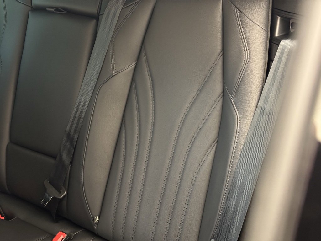 New 2024 Maserati Grecale GT image 16