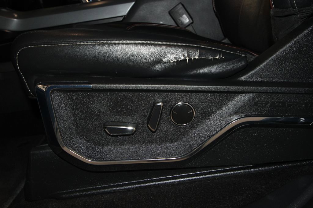 Used 2021 Ford F150 Lariat image 7