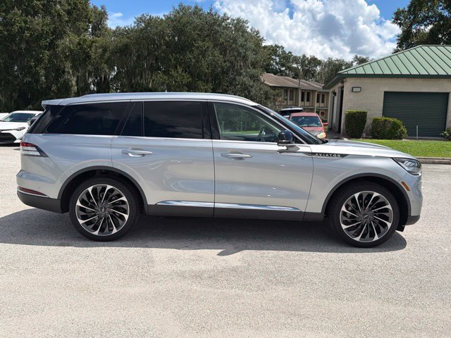 Used 2022 Lincoln Aviator Reserve w/ Equipment Group 201A AWD/4WD image 6