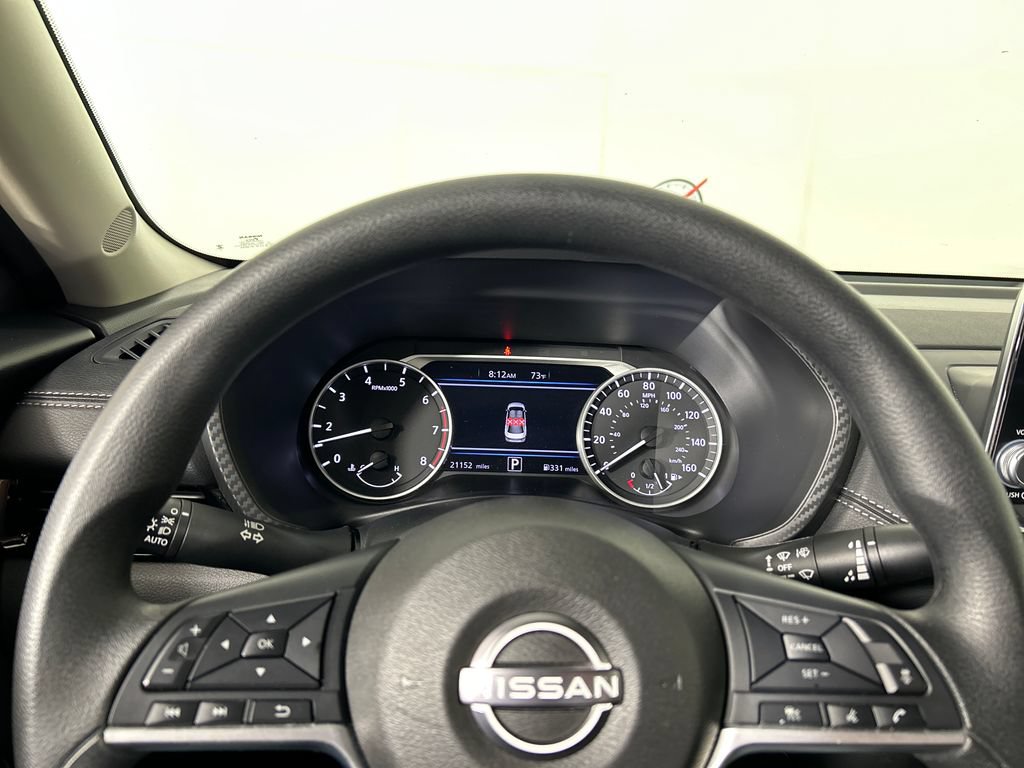 Used 2025 Nissan Sentra SV FWD image 13