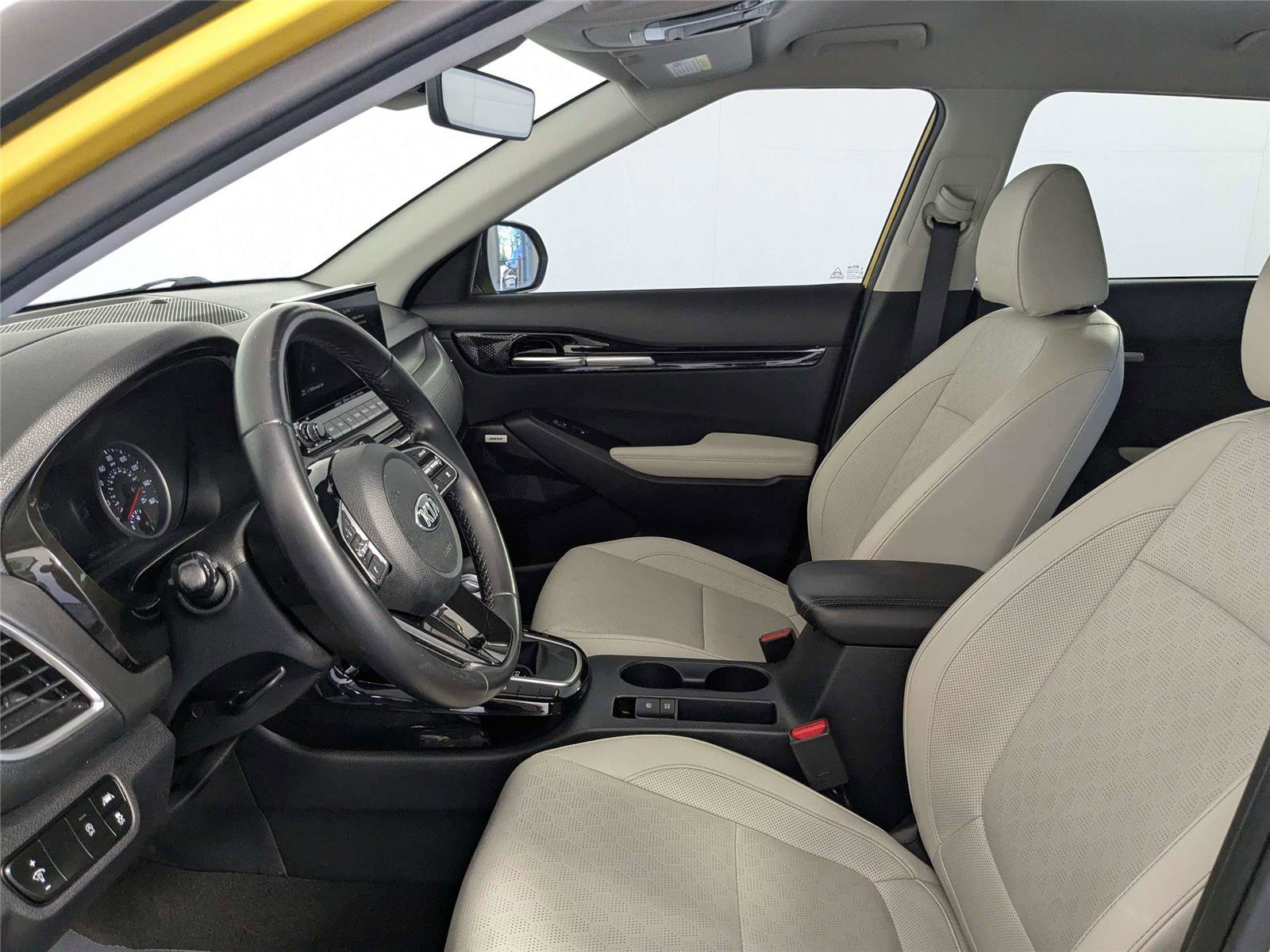 Used 2021 Kia Seltos SX image 12