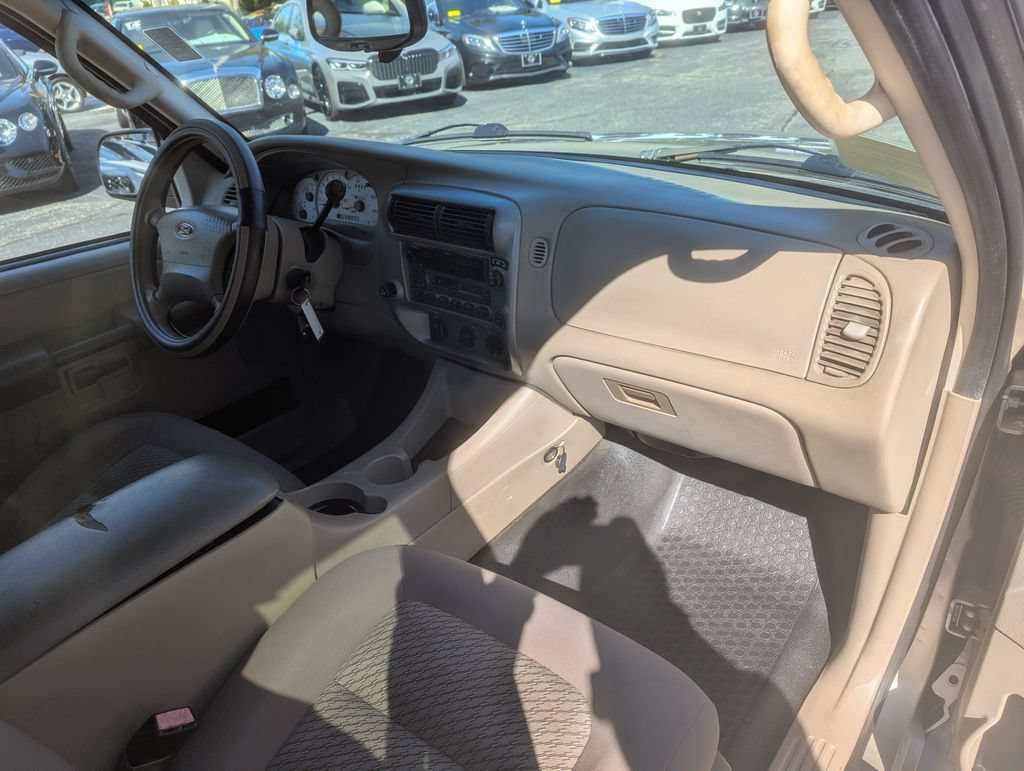 Used 2003 Ford Explorer Sport Trac XLS RWD image 26
