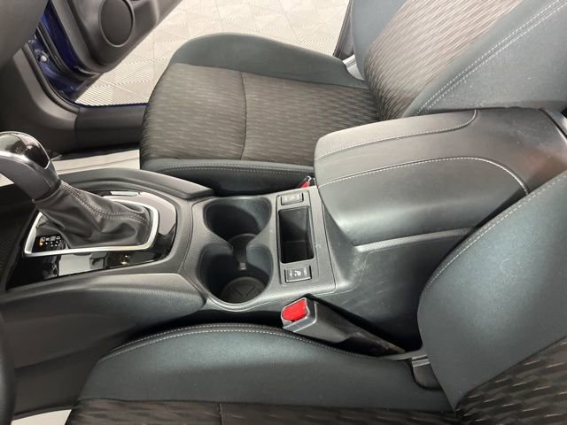 Used 2018 Nissan Rogue SV w/ Sun & Sound Touring Package image 28