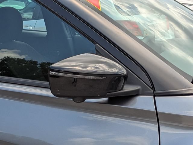 Used 2024 Nissan Kicks SR FWD image 12