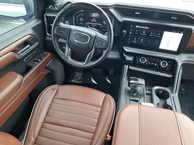 Used 2023 GMC Sierra 1500 Denali Ultimate AWD/4WD image 14