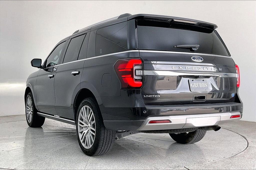 Used 2022 Ford Expedition Limited image 14