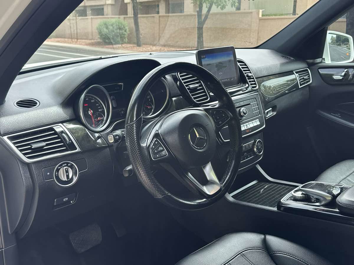 Used 2018 Mercedes-Benz GLE 350 w/ Premium 1 Package image 28