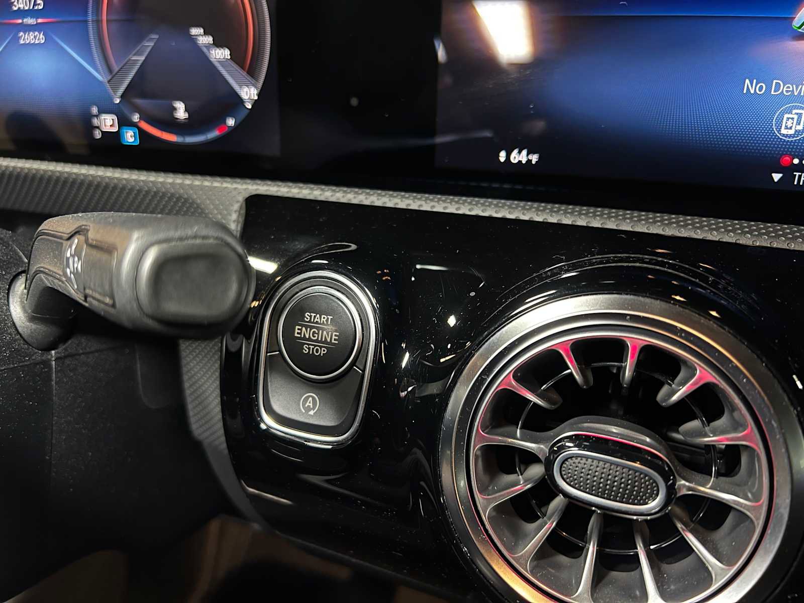 Used 2023 Mercedes-Benz CLA 250 4MATIC image 31