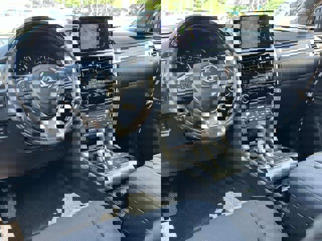 Used 2023 Lexus GX 460 Premium image 20