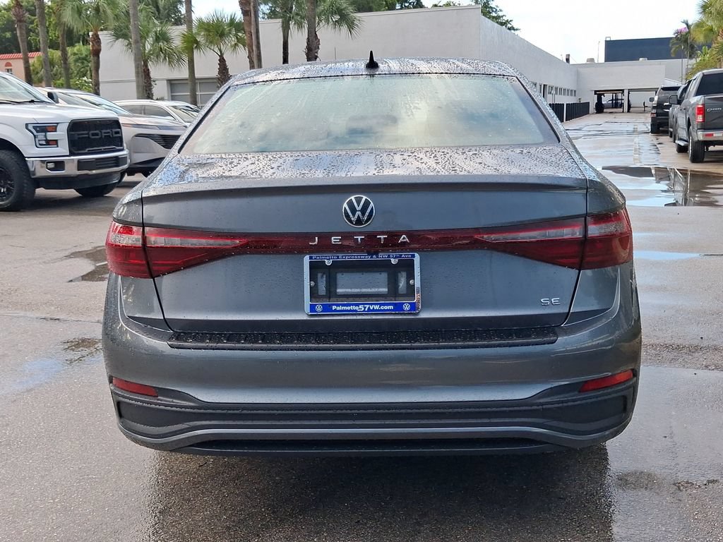 New 2026 Volkswagen Jetta SE FWD image 4