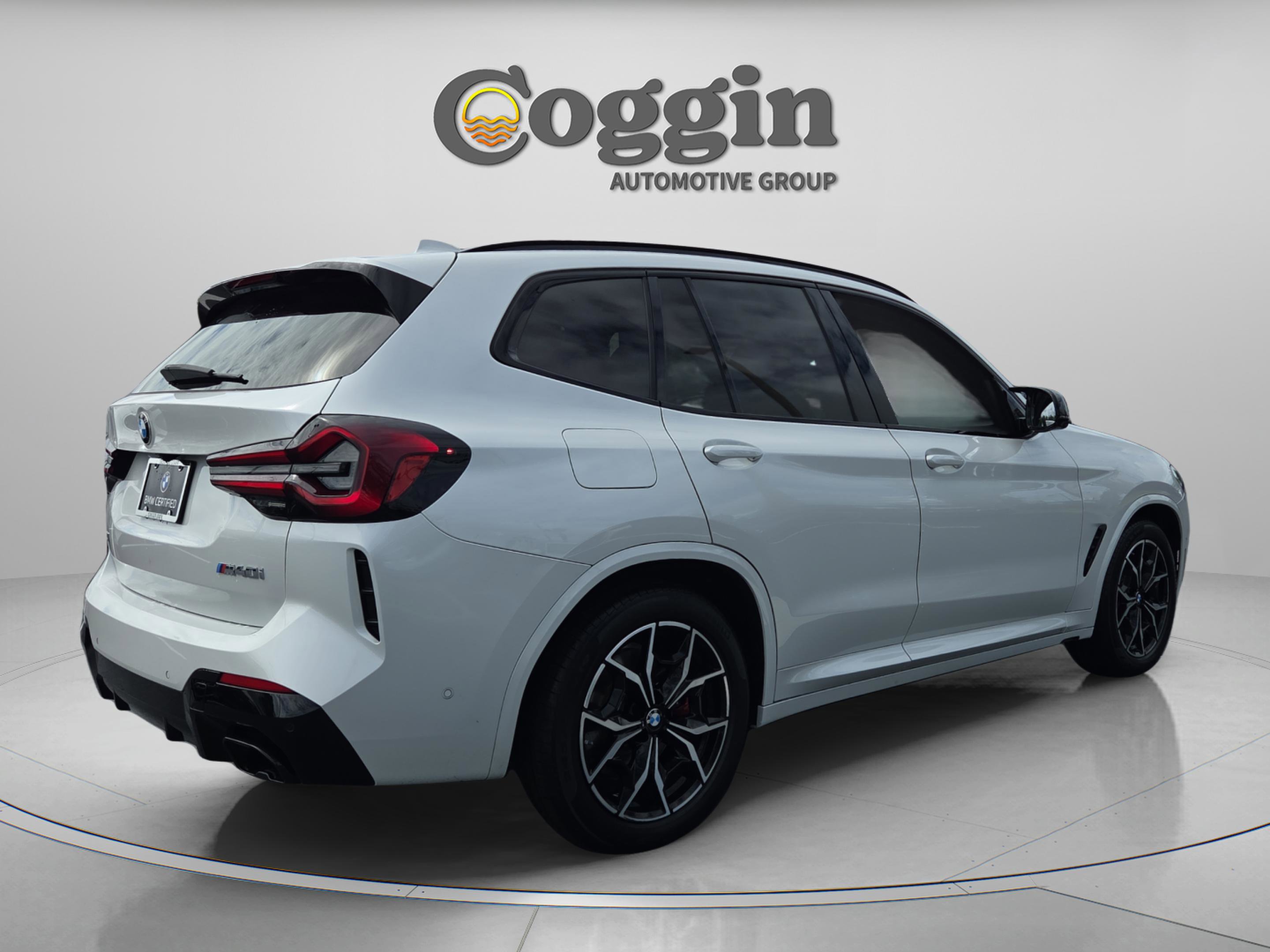 Certified 2023 BMW X3 M40i image 5