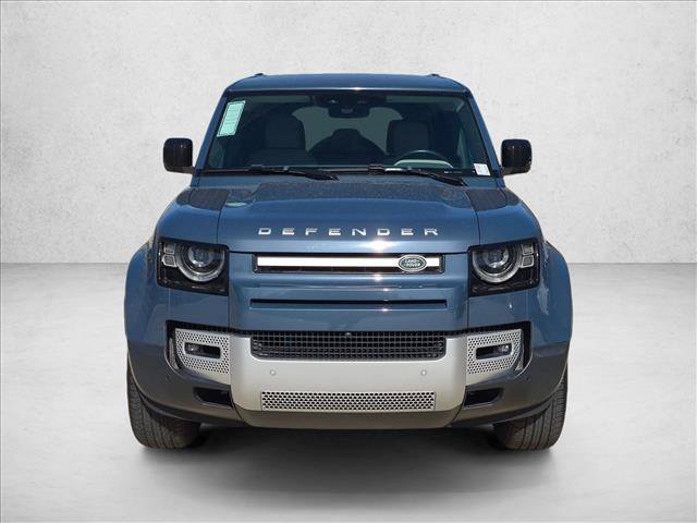 Used 2021 Land Rover Defender 110 SE AWD/4WD image 2