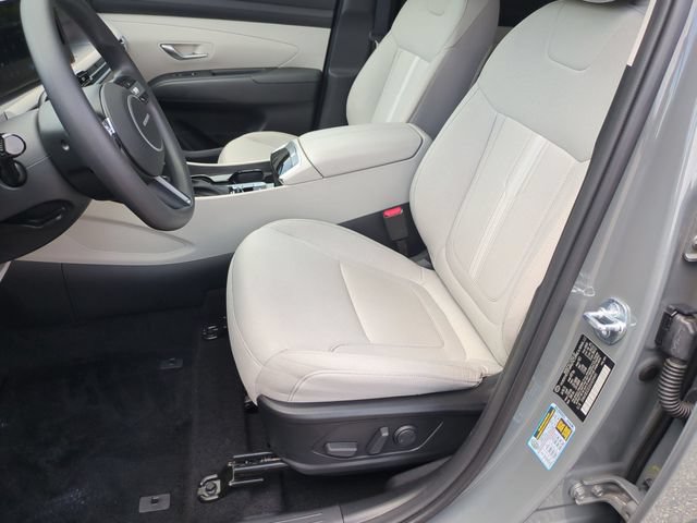 Certified 2025 Hyundai Tucson SEL FWD image 12